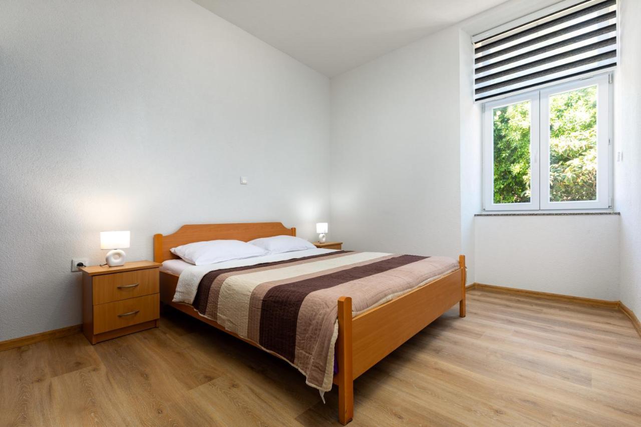 Top Central Apartments Πούλα Εξωτερικό φωτογραφία